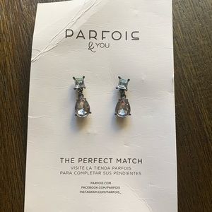 New Silver Teardrop Rhinestone Earrings